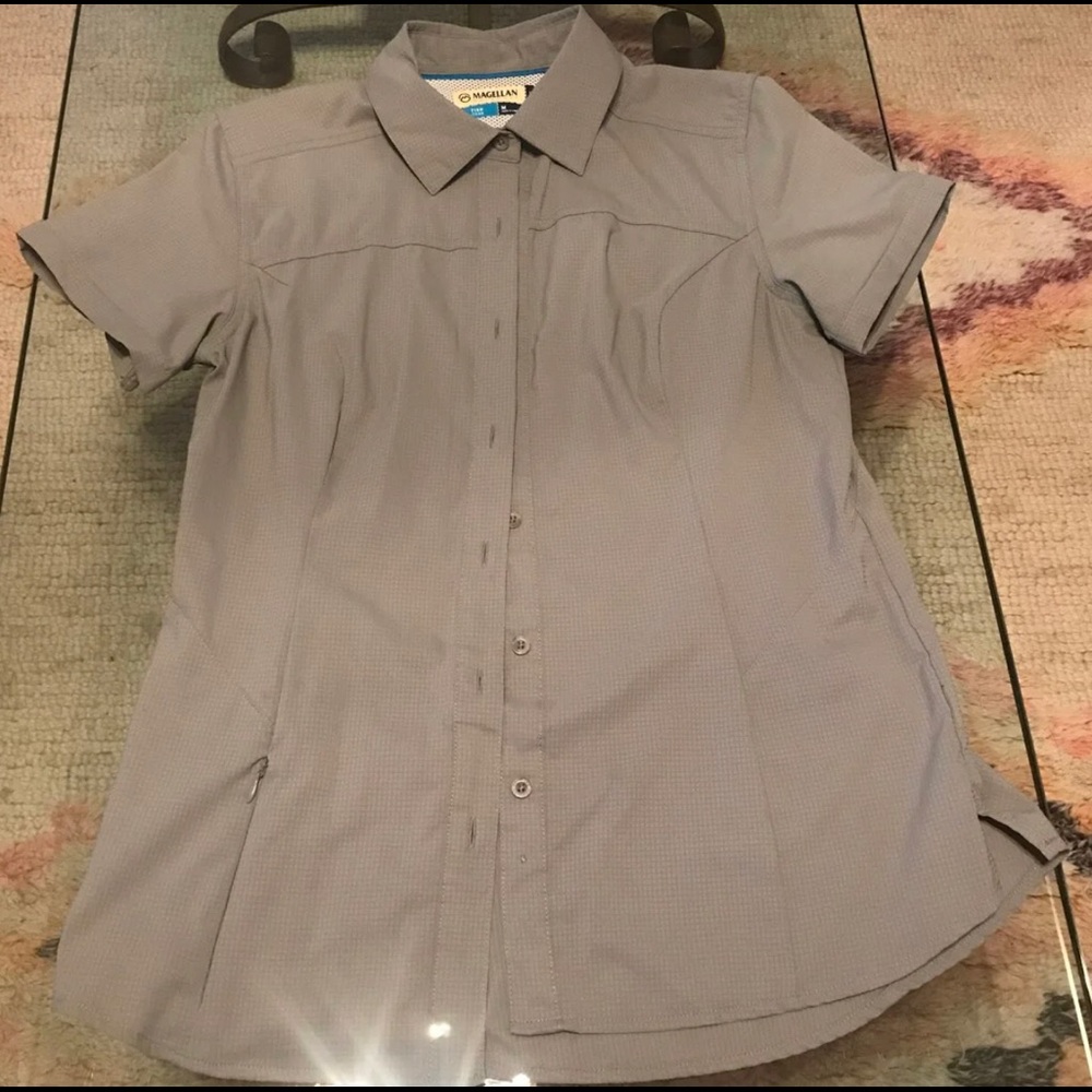 Women’s short sleeve Magellan magwick button down